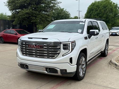 White Frost Tricoat 2025 GMC Sierra 1500 Denali