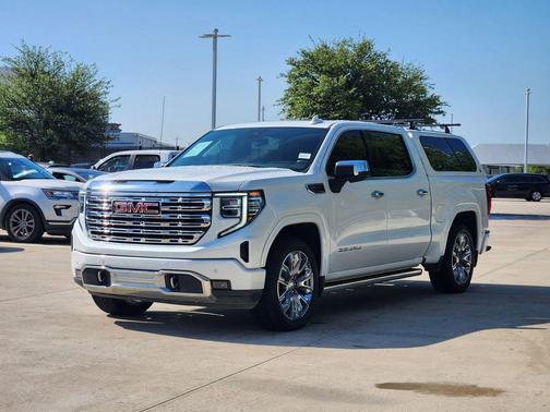 White Frost Tricoat 2025 GMC Sierra 1500 Denali