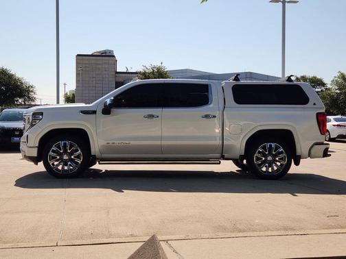 White Frost Tricoat 2025 GMC Sierra 1500 Denali