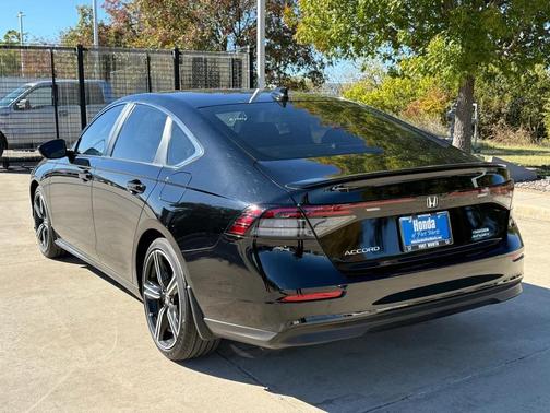 2024 Honda Accord Hybrid Base