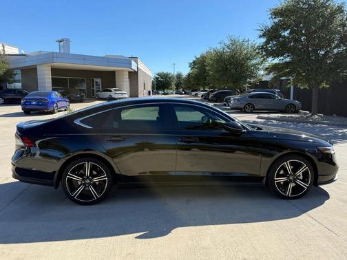 2024 Honda Accord Hybrid Base