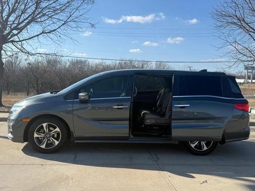 2019 Honda Odyssey Touring