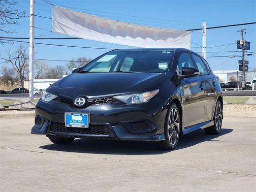 2016 Scion iM Base