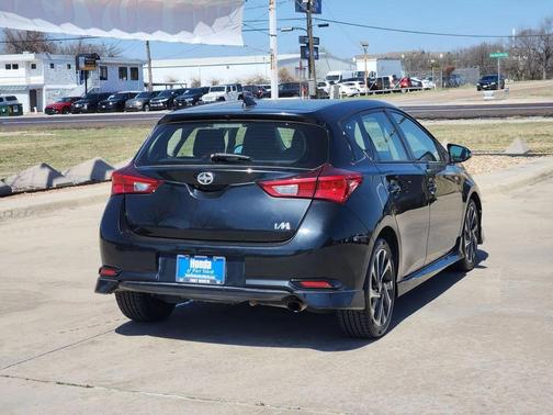 2016 Scion iM Base