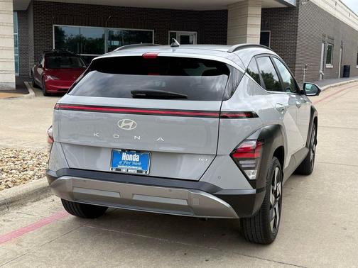 Cyber Gray Metallic 2024 Hyundai KONA Limited