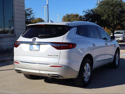2019 Buick Enclave Essence