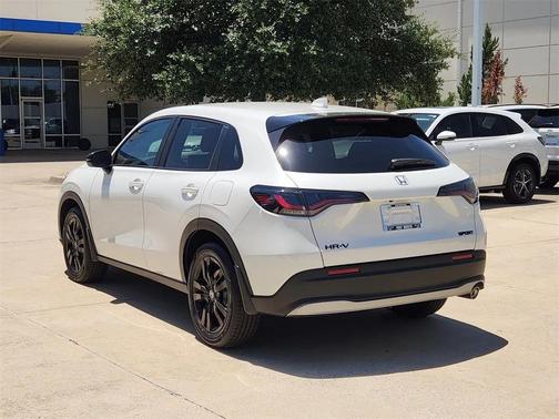 2026 Honda HR-V 2WD Sport