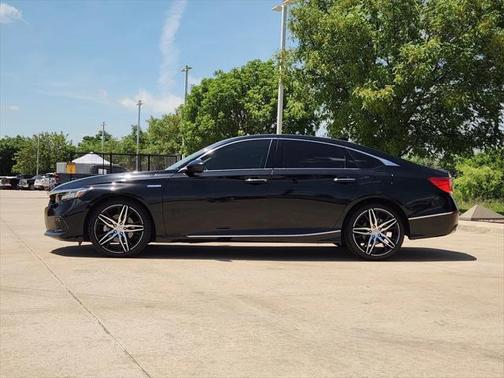 2022 Honda Accord Hybrid Touring
