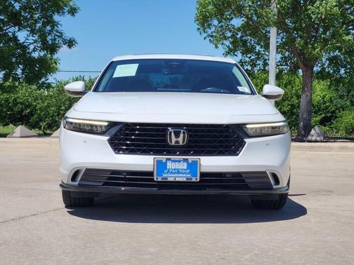 Platinum White Pearl 2024 Honda Accord Hybrid Touring