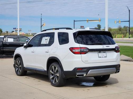 2025 Honda Pilot Elite