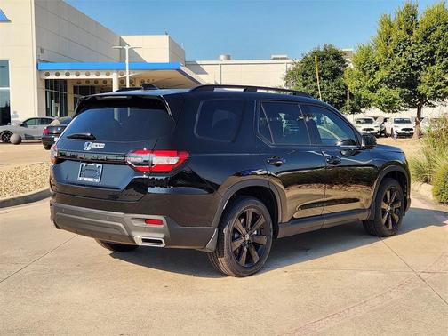 2025 Honda Pilot Black Edition