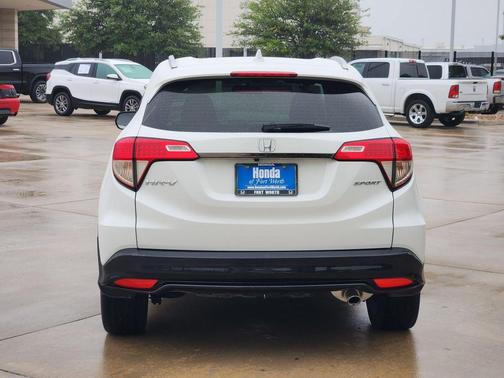 Platinum White Pearl 2020 Honda HR-V 2WD Sport