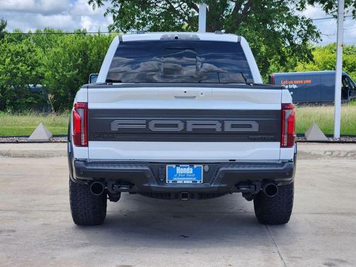 Oxford White 2024 Ford F-150 Raptor