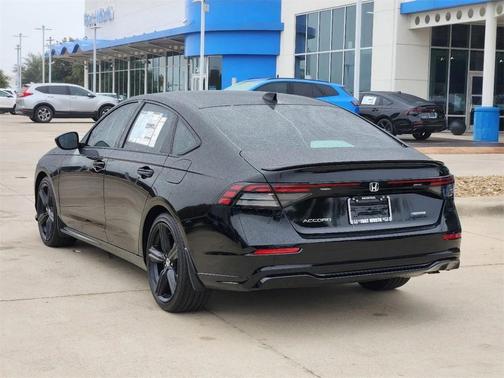 2025 Honda Accord Hybrid Base