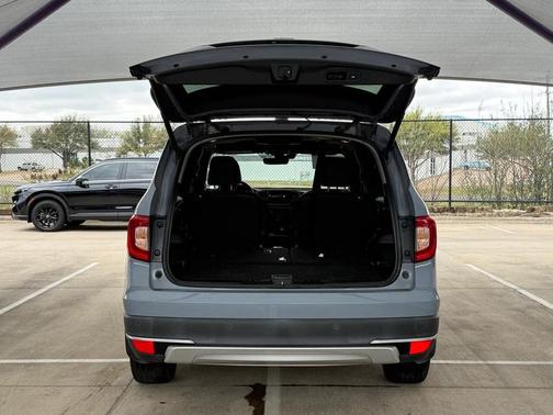 2022 Honda Pilot AWD Elite