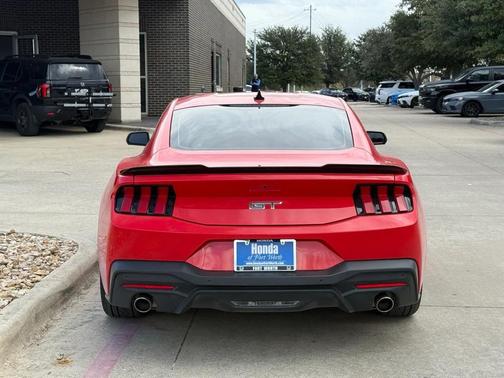 2024 Ford Mustang GT