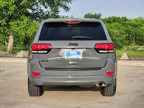 2020 Jeep Grand Cherokee Altitude