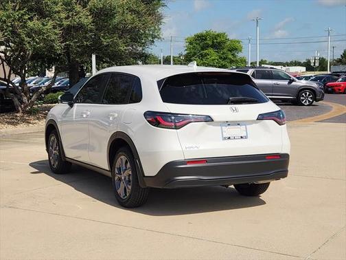 2026 Honda HR-V LX