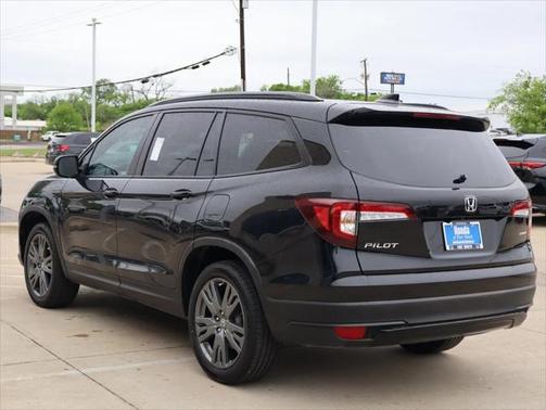 2022 Honda Pilot 2WD Sport