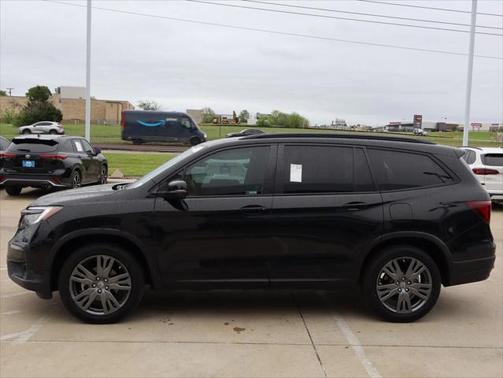 2022 Honda Pilot 2WD Sport