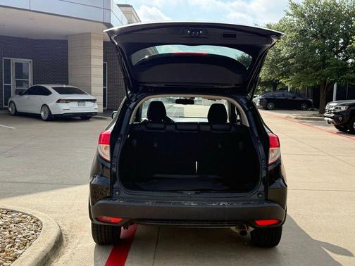 Crystal Black Pearl 2021 Honda HR-V EX-L