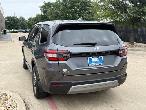 Modern Steel 2024 Honda Pilot EX-L