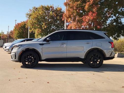 2022 Kia Sorento SX