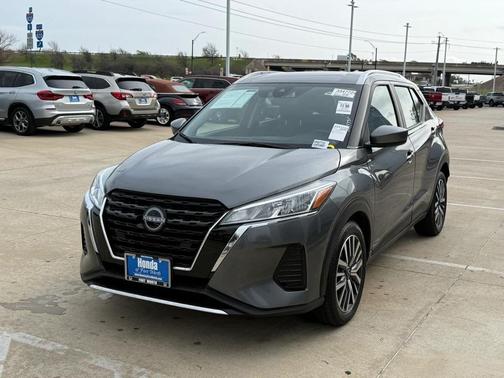 2024 Nissan Kicks SV