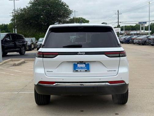Bright White 2023 Jeep Grand Cherokee Limited