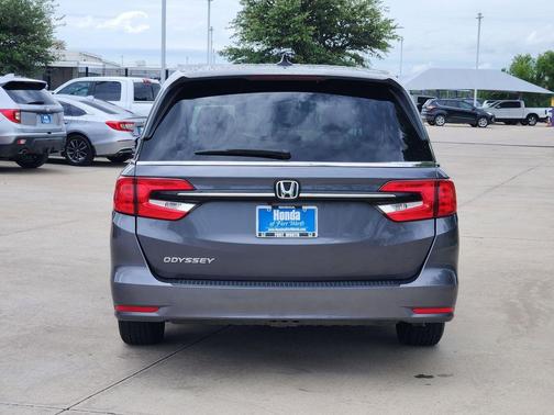 Modern Steel Metallic 2022 Honda Odyssey EX-L