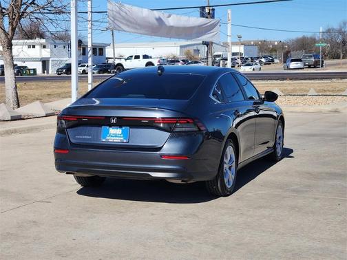 2023 Honda Accord LX 1.5T