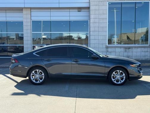 2023 Honda Accord LX 1.5T