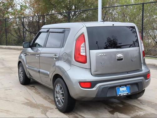 2013 Kia Soul Base