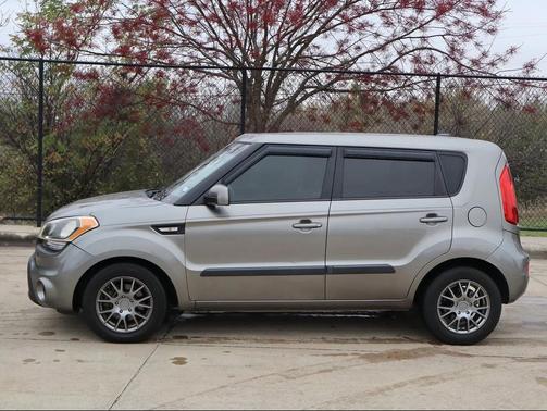 2013 Kia Soul Base