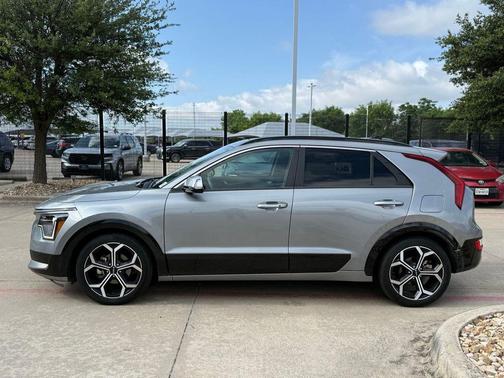 Steel Gray 2023 Kia Niro Touring