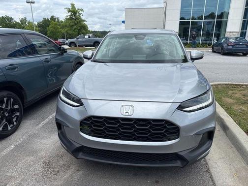 Lunar Silver Metallic 2024 Honda HR-V LX
