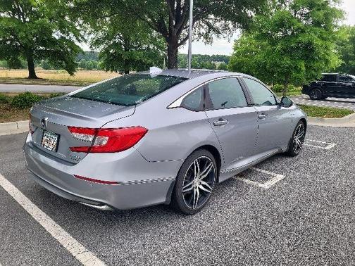 Silver Metallic 2021 Honda Accord Hybrid Touring
