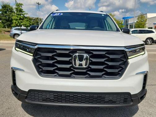 2023 Honda Pilot LX