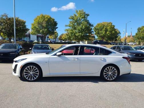 2022 Cadillac CT5 Premium Luxury RWD