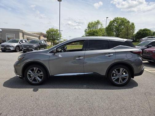Gun Metallic 2024 Nissan Murano Platinum