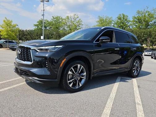 2022 INFINITI QX60 Luxe