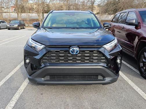 2023 Toyota RAV4 Hybrid XLE Premium
