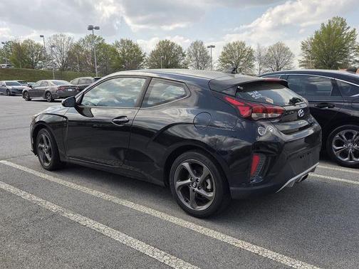 2019 Hyundai Veloster 2.0
