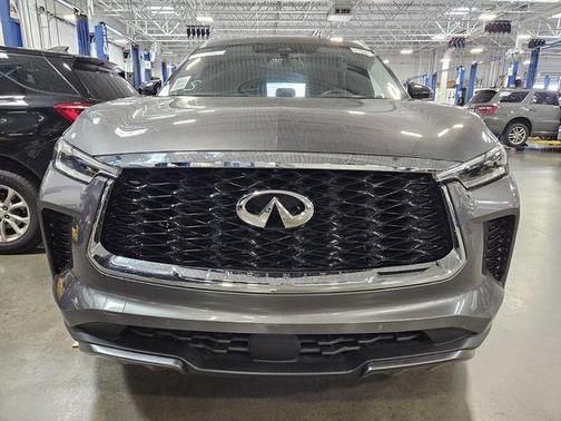 2022 INFINITI QX60 Luxe