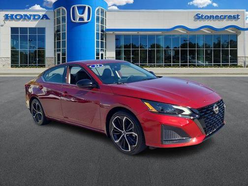 2023 Nissan Altima 2.5 SR