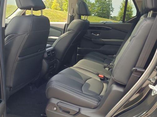 2025 Honda Pilot Touring+