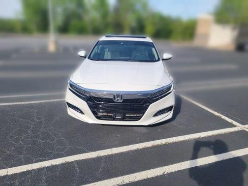 White 2020 Honda Accord Touring 2.0T