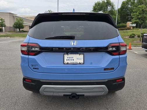 Sky 2025 Honda Pilot TrailSport