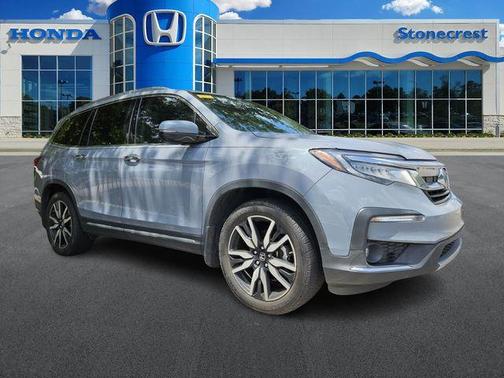 2022 Honda Pilot Touring 7-Passenger