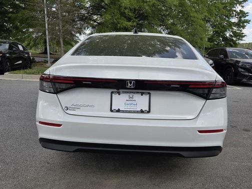 Platinum 2025 Honda Accord SE